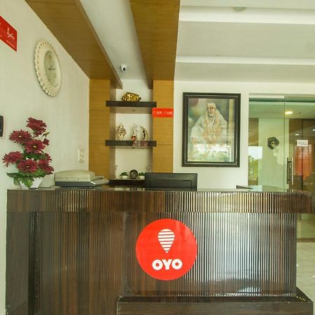 Collection O Govinda Sai Otel Shirdi Dış mekan fotoğraf
