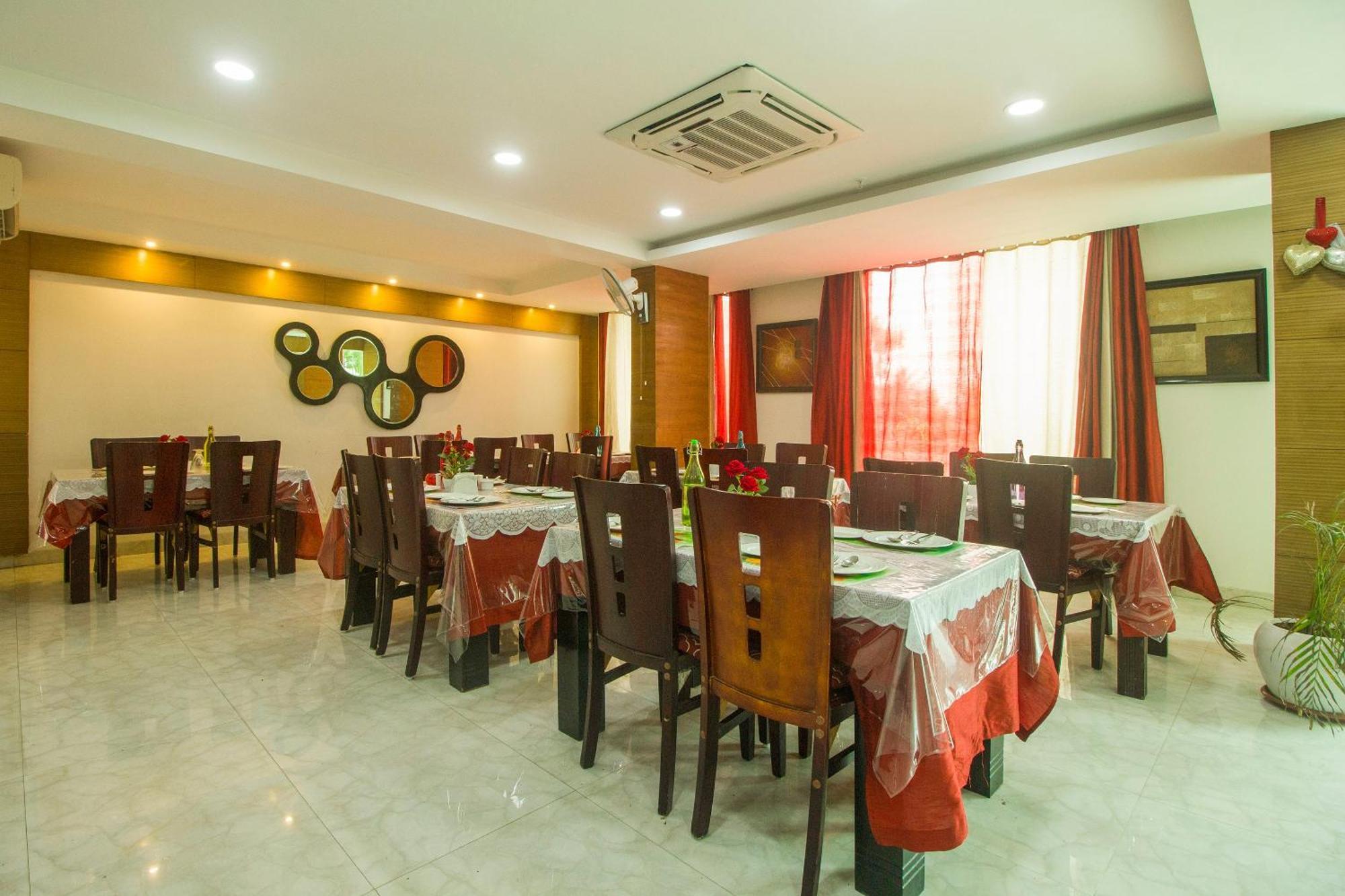 Collection O Govinda Sai Otel Shirdi Dış mekan fotoğraf